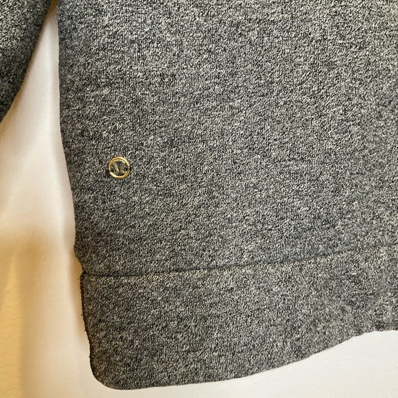 Lululemon Cozy Car Two Buttoned Coat Collared Side Pockets Heather Grey - Picture 11 of 16